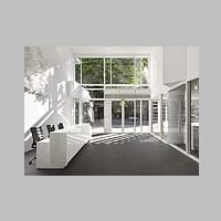 Richard Meier, Leblon Offices, Av. Bartolomeu Mitre, 356 Rio de Janeiro, Brazil, photo by Roland Halbe on newyork-architects.com,2.jpg